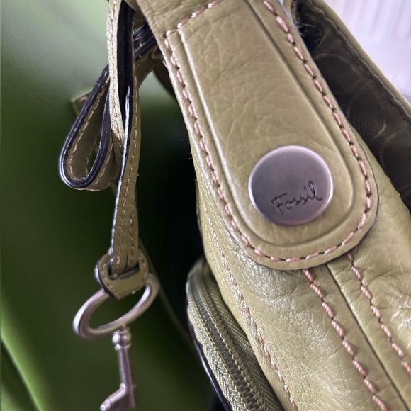 Fossil Green Leather Crossbody Bag - Picture 16 of 16